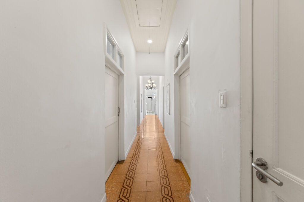 gang in het studentenhuis